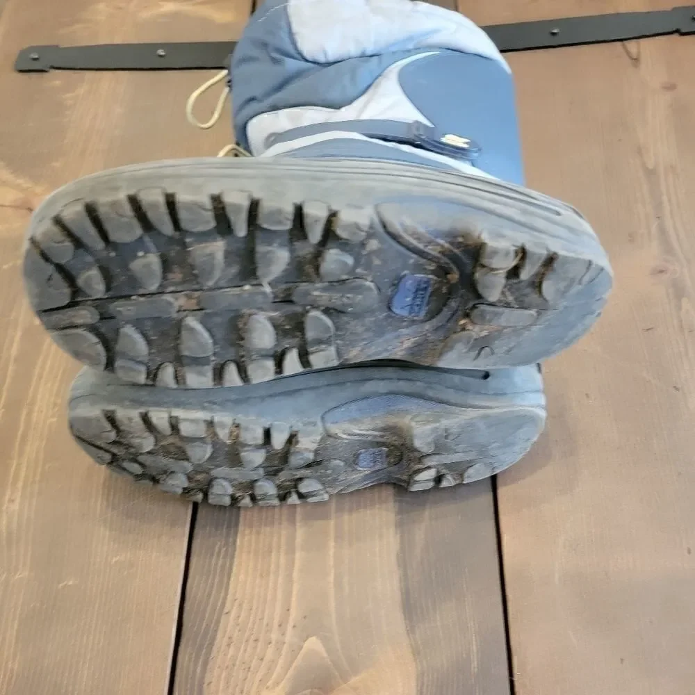 Sorel Steep Rock boots size 7
